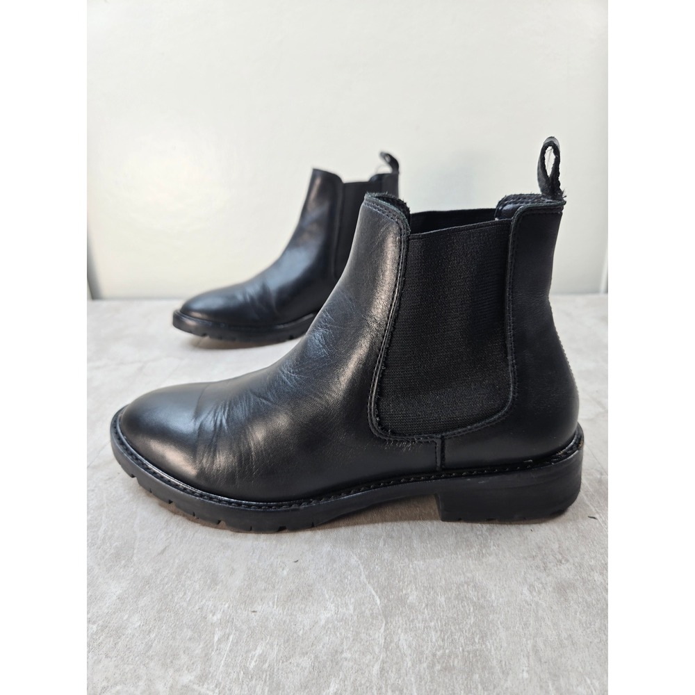 Steve Madden Chelsea Ankle Boots Sz 8 Black Leather Lug Sole Grunge Moto Booties